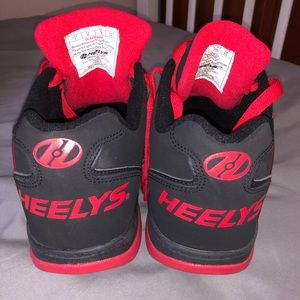 Heelys Skate shoes Black and Red